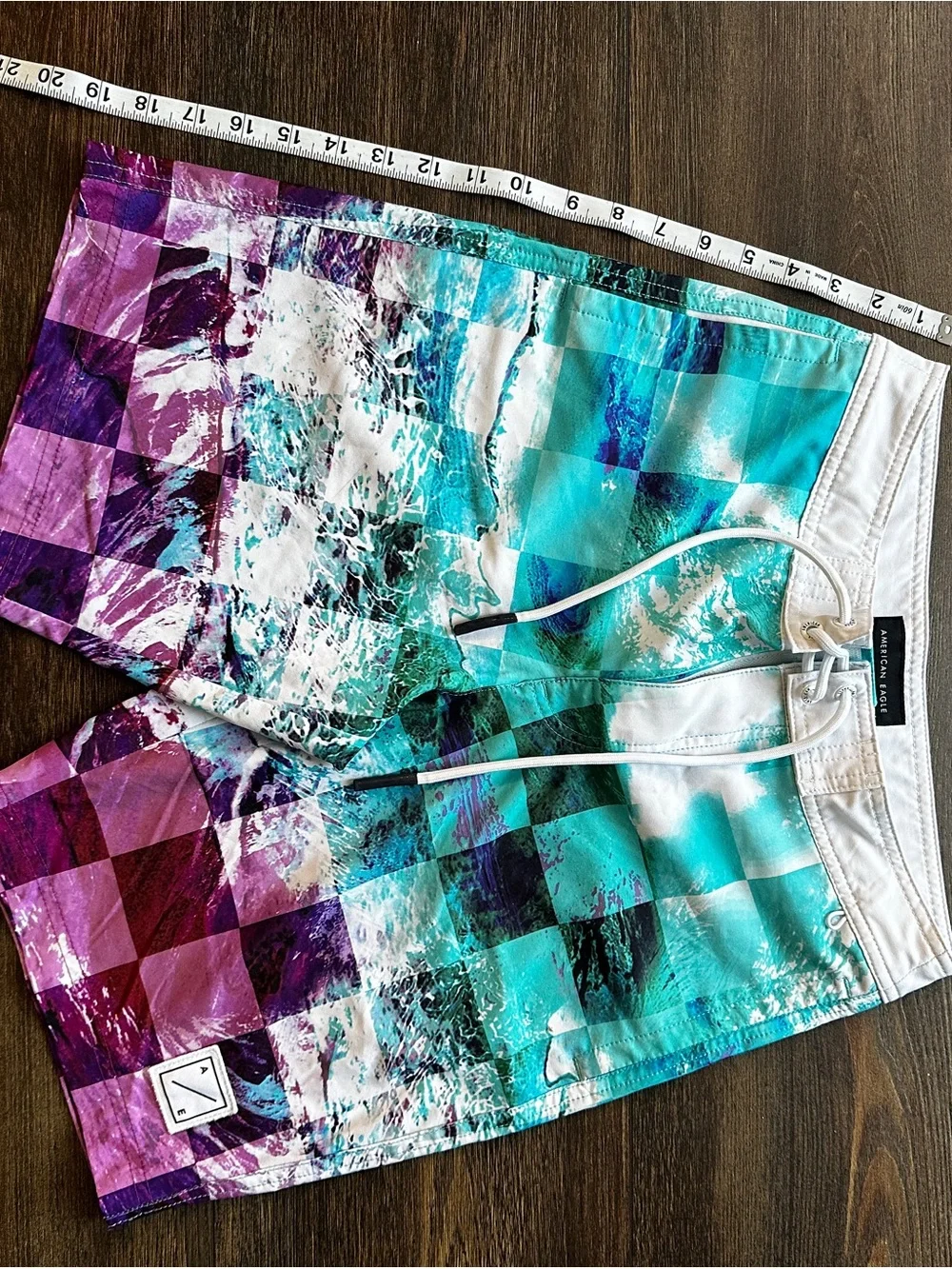 American Eagle XS Men's Gradient Aqua & Purple Check Swim Trunks